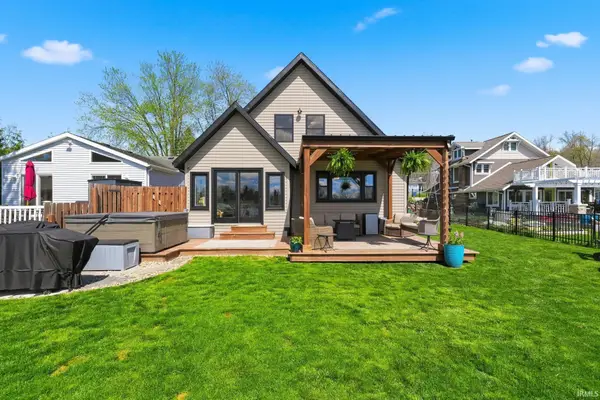 2552 E Stalf Road, Columbia City, IN 46725