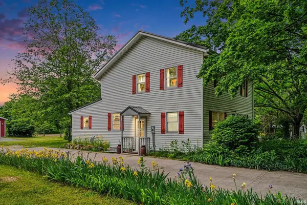 52131 Ash Road, Granger, IN 46530
