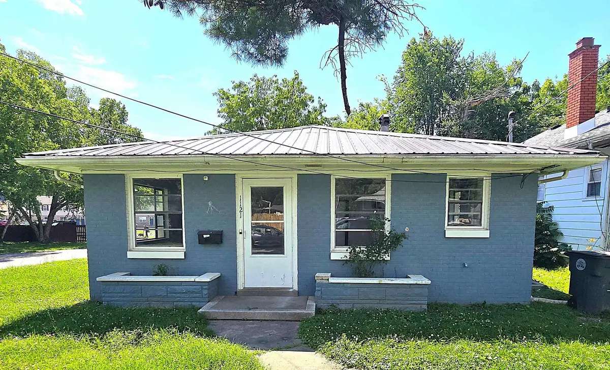 1121 S Dexter Avenue, Evansville, IN 47714 - #1