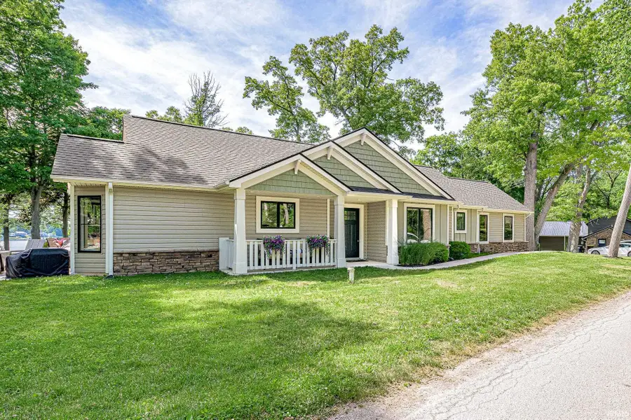 5498 S 980 E, Wolcottville, IN 46795 - #3