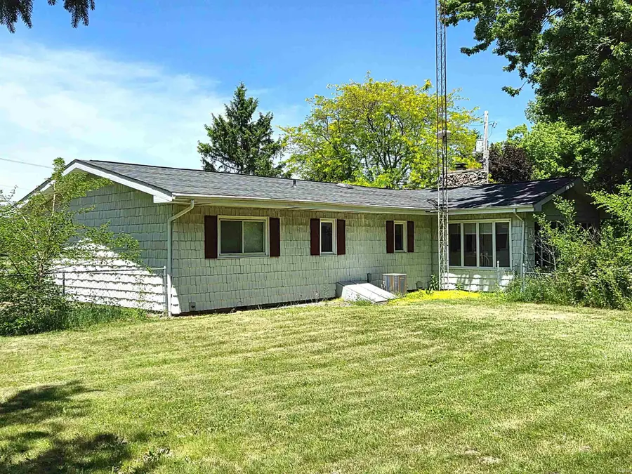 3110 N State Road 5 Highway, Cromwell, IN 46732 - #2
