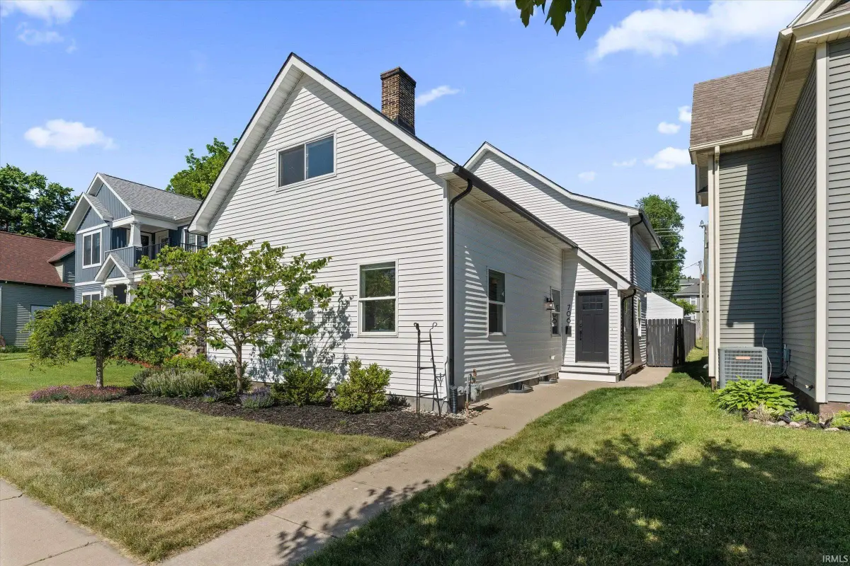 706 N Hill Street, South Bend, IN 46617 - #1