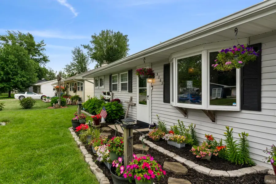 5203 Algonquin Trail, Kokomo, IN 46902 - #3