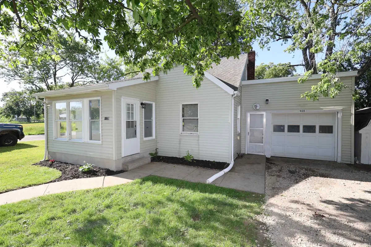 1120 Sanders Avenue, Goshen, IN 46528 - #1
