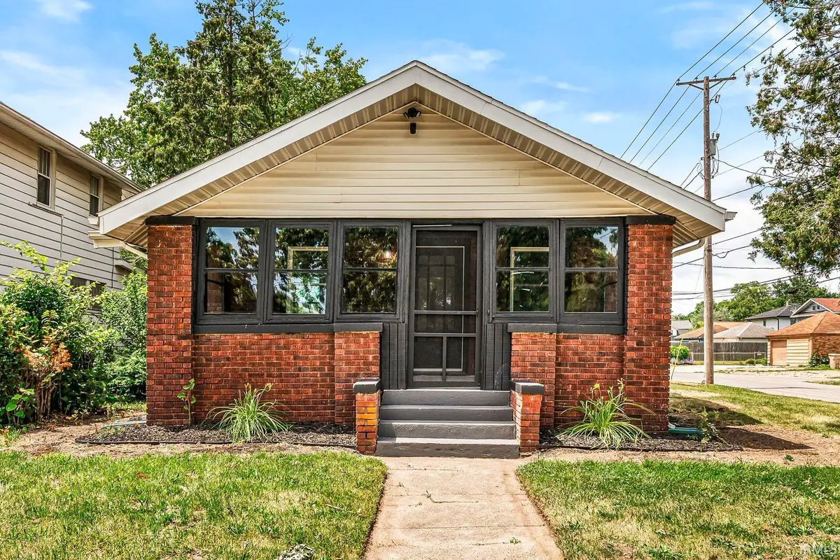 317 N Sunnyside Avenue, South Bend, IN 46617 - #1