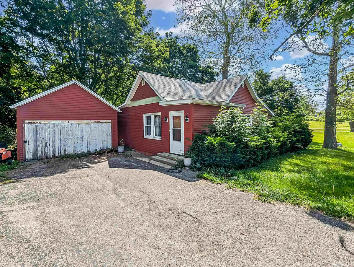 2314 N Wabash Road, Marion, IN 46952 - #1