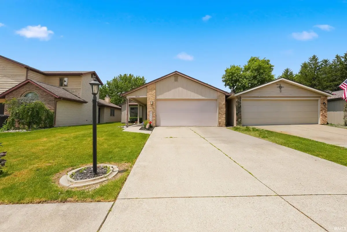 4513 E Shenandoah Circle, Fort Wayne, IN 46835 - #1