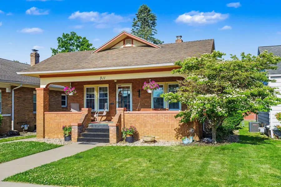 311 N Victoria Street, Mishawaka, IN 46544 - #2