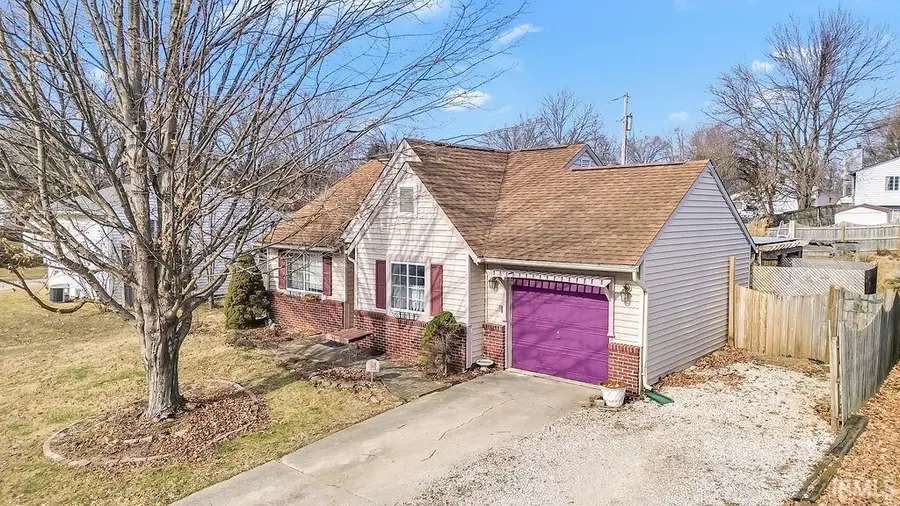 546 W Lois Lane, Bloomington, IN 47403 - #2