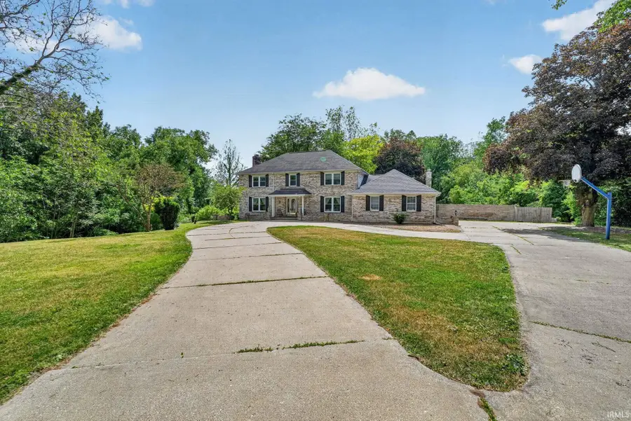 1765 N Bay Drive, Elkhart, IN 46514 - #2