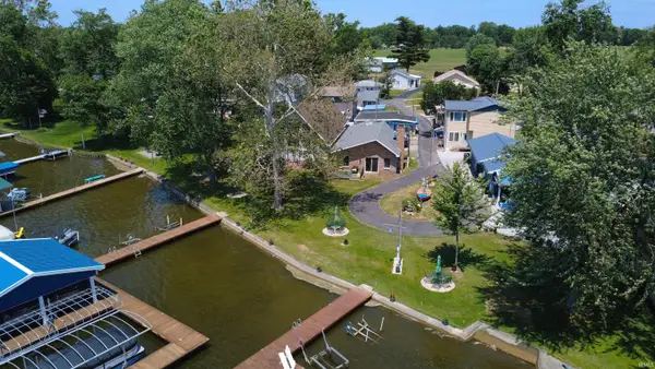 3938 N Becks Place, Monticello, IN 47960