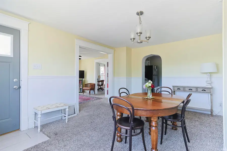 502 W 10th Street, Mishawaka, IN 46544 - #3