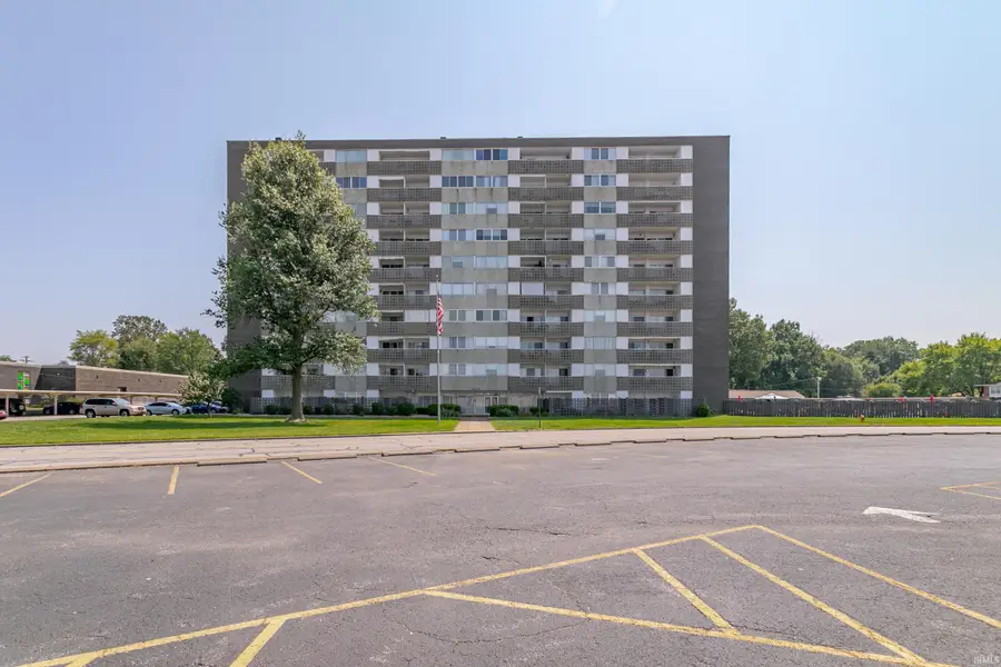 1100 Erie Avenue #411, Evansville, IN 47715 - #3