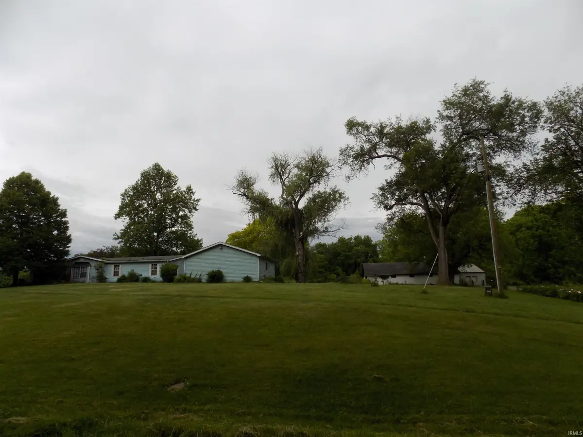 58613 County Road 105, Elkhart, IN 46517 - #1
