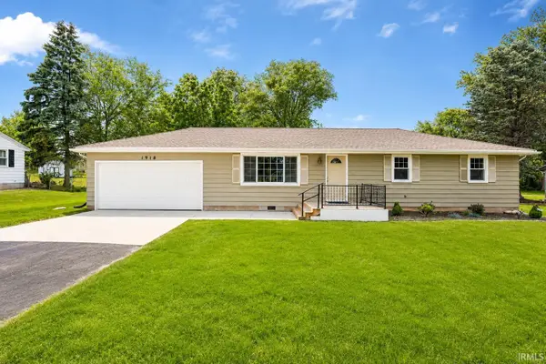 1918 Klug Drive, Fort Wayne, IN 46818