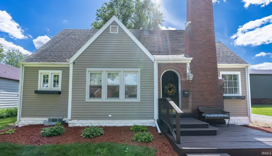 708 S Market Street, Winamac, IN 46996 - #2