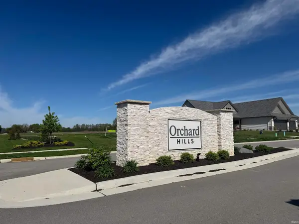 10038 Gala Cove, Fort Wayne, IN 46835