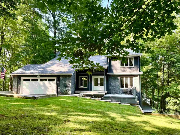 7899 Timber Cliff Lane, Trafalgar, IN 46181