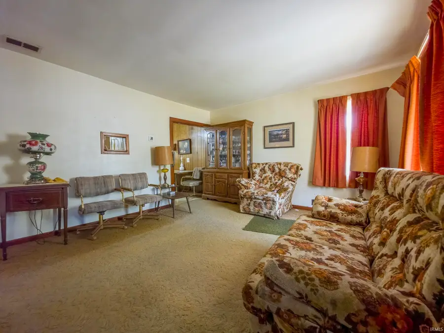 426 E 7th Street, Mount Carmel, IL 62863 - #3