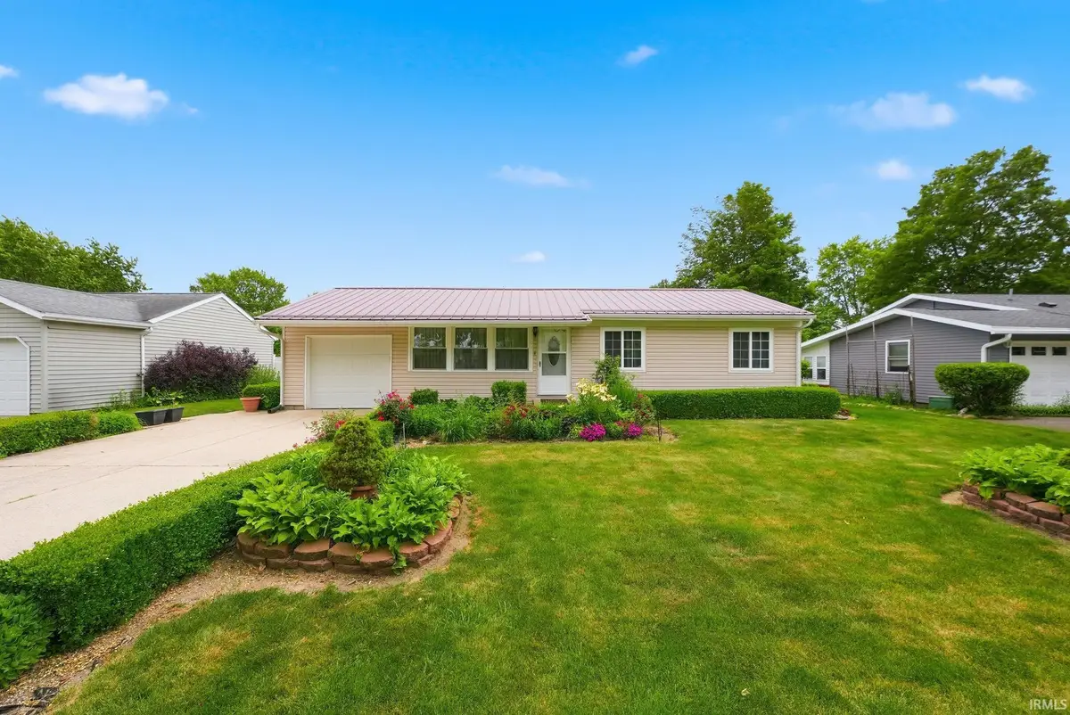 601 W Union Street, Ligonier, IN 46767 - #1