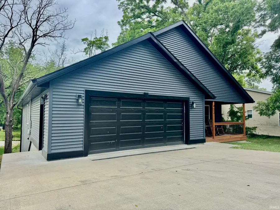 422 17th Street, Bedford, IN 47421 - #2
