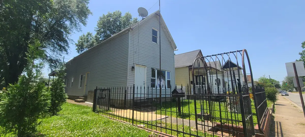 419 E Virginia Street, Evansville, IN 47711 - #1