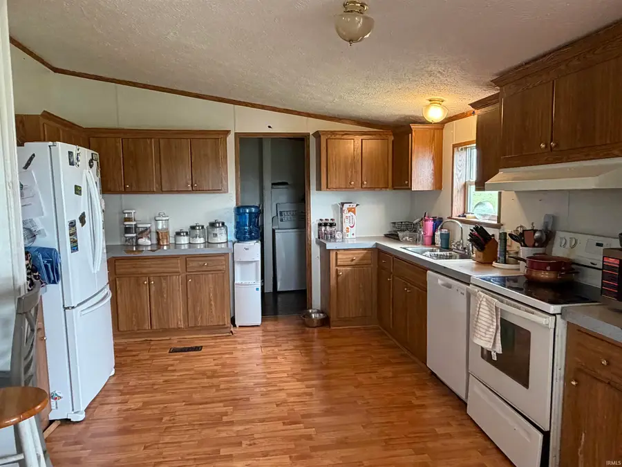 11768 N 700 E, Lewisville, IN 47352 - #3