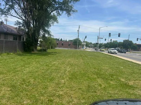 2301 Saint Marys Avenue, Fort Wayne, IN 46808