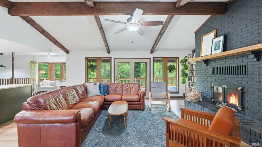 1896 S Lynnwood Drive, Warsaw, IN 46580 - #3