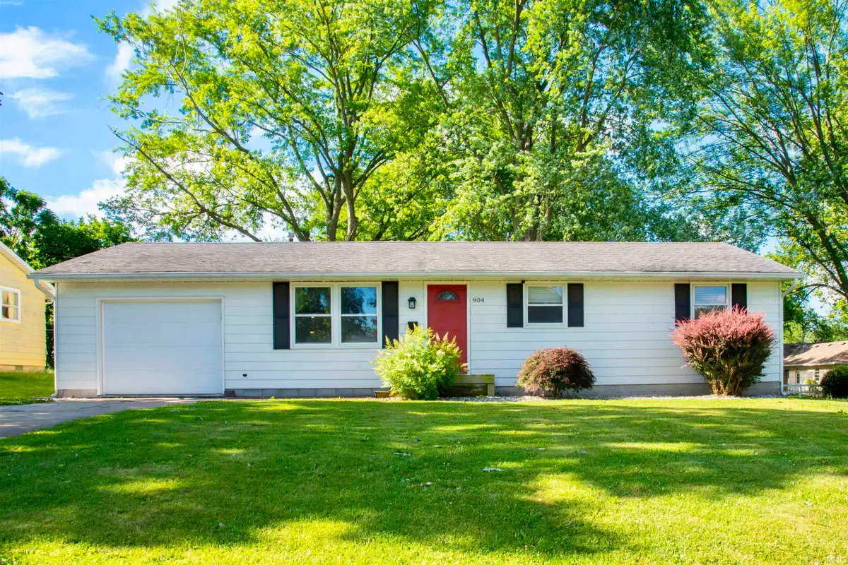 904 Carlin Place, Angola, IN 46703 - #1