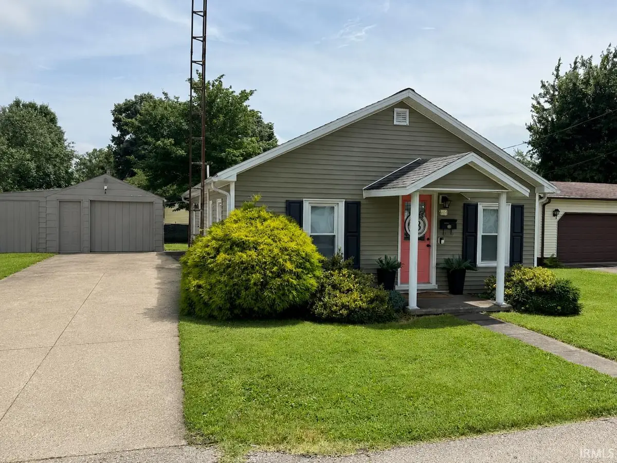 503 E Vine Street, Fort Branch, IN 47648 - #1