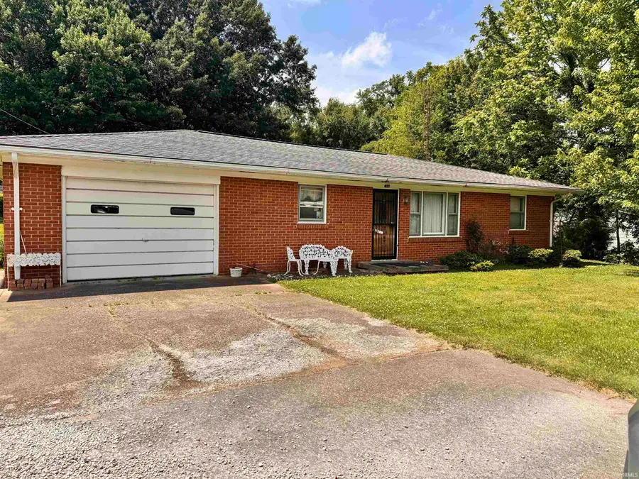 427 S Main Street, Chrisney, IN 47611 - #2