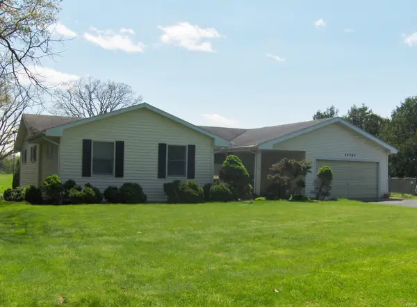 30262 County Road 26, Elkhart, IN 46517
