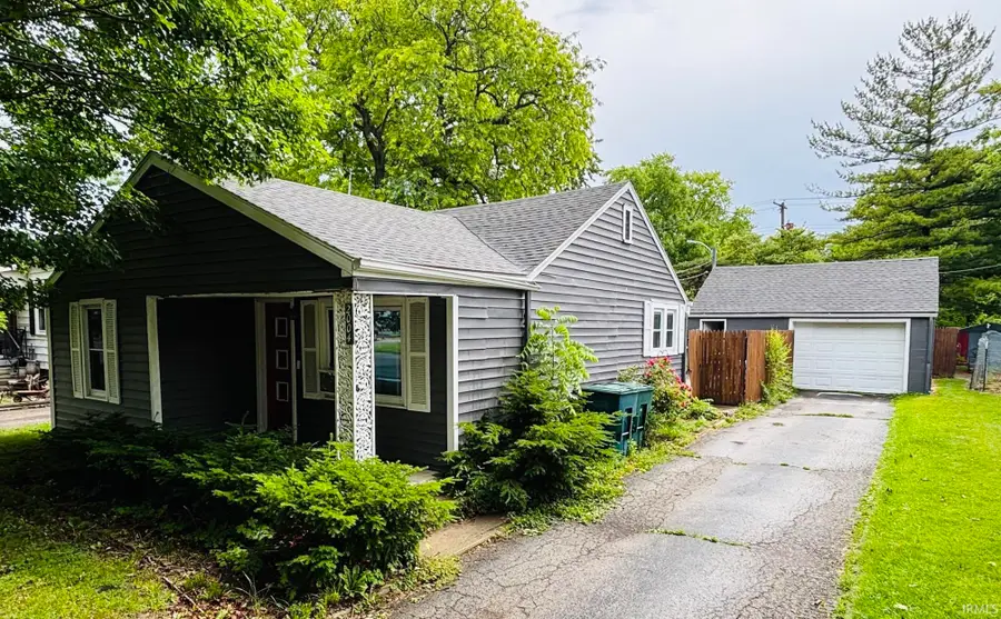 2004 N Milton Street, Muncie, IN 47303 - #2