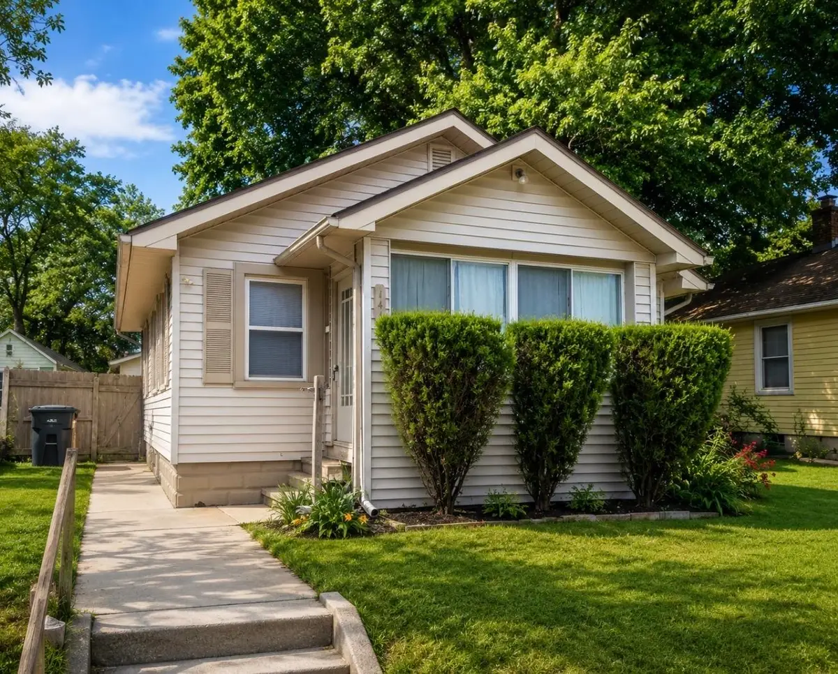 1413 E Fox Street, South Bend, IN 46613 - #1