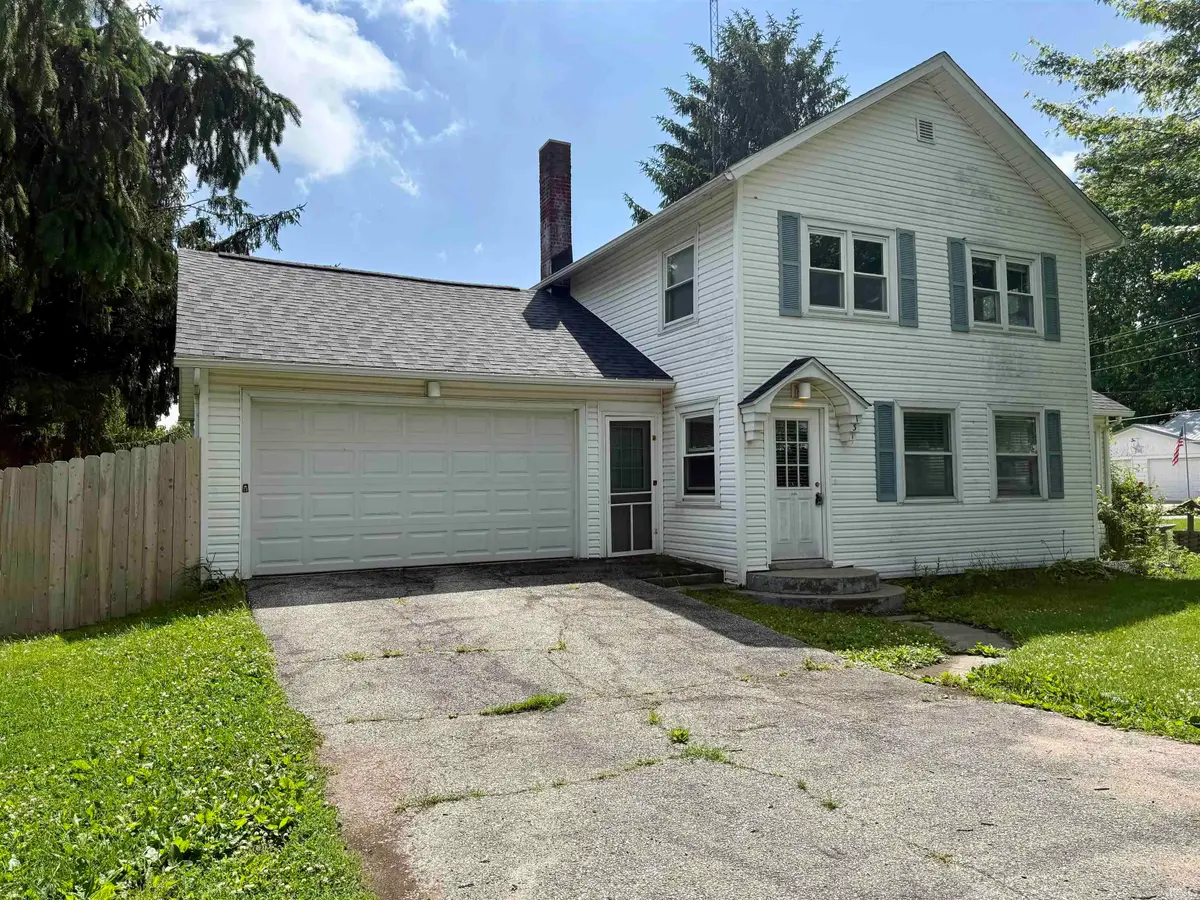 131 S Main Street, Etna Green, IN 46524 - #1