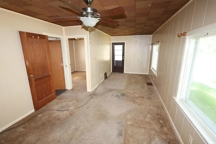 802 E Emerald Street, Elkhart, IN 46514 - #3