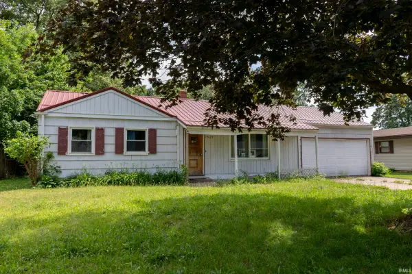 19674 Dubois Avenue, South Bend, IN 46637