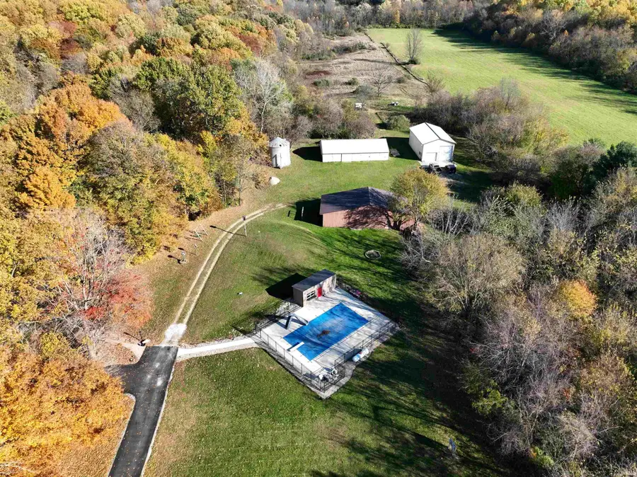 66110 Oak Road, Lakeville, IN 46536 - #2
