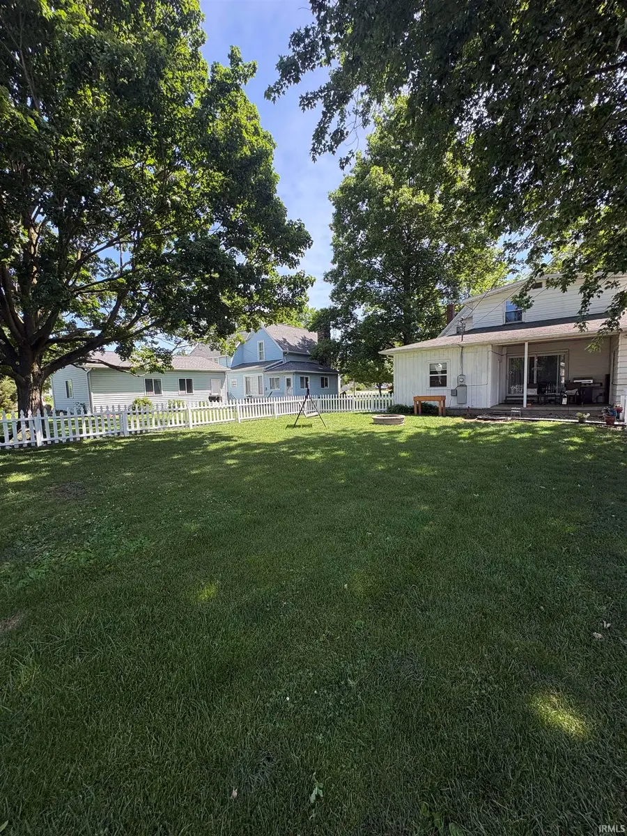 706 S Main Street, Nappanee, IN 46550 - #3