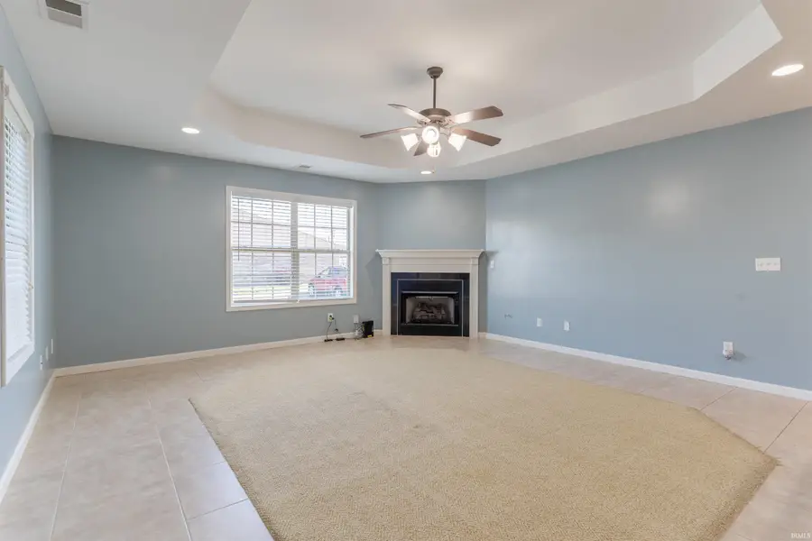 6127 Porterfield Drive, Evansville, IN 47711 - #3