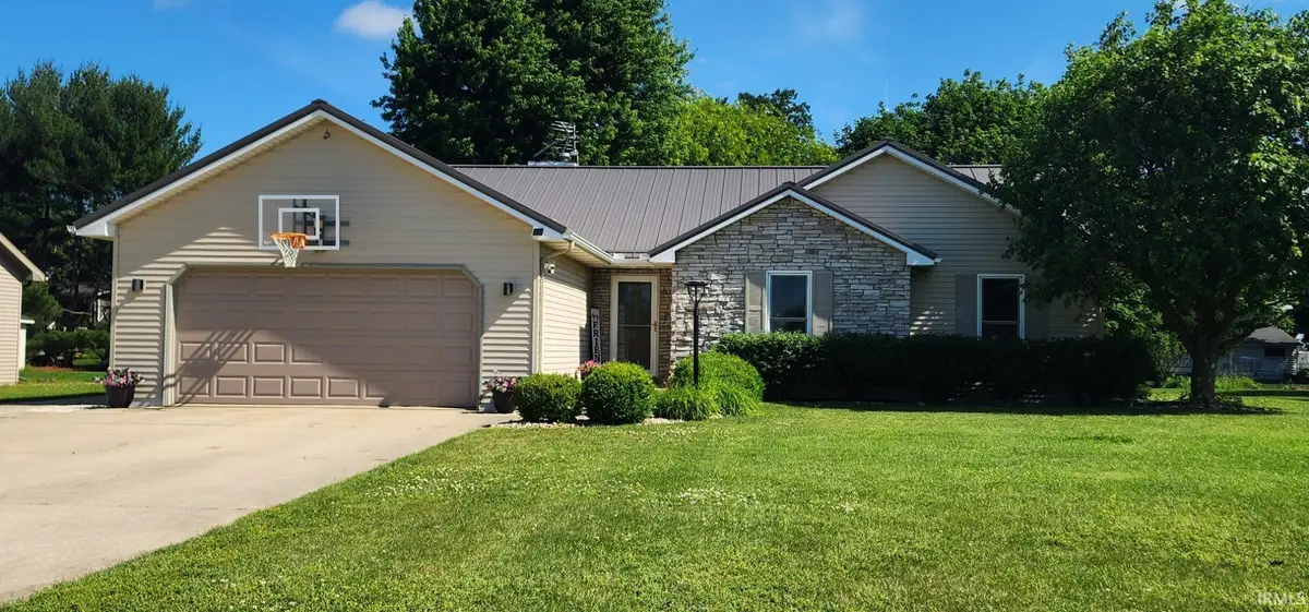 601 W 6th Street, Milford, IN 46542 - #1