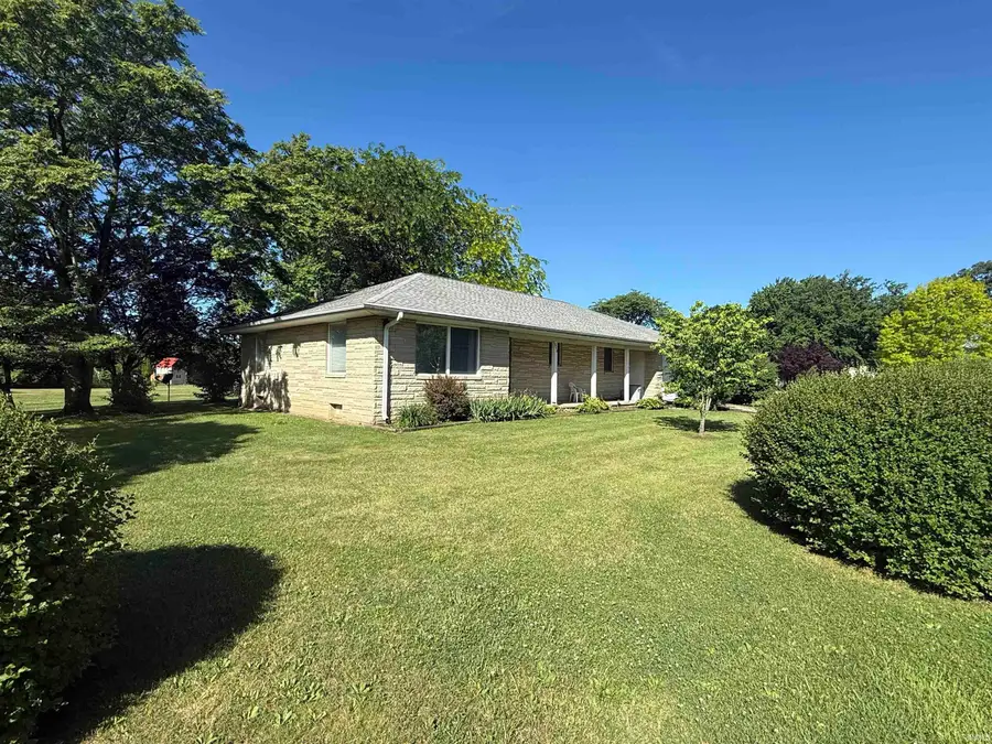 608 E Terrace Drive, Winamac, IN 46996 - #2
