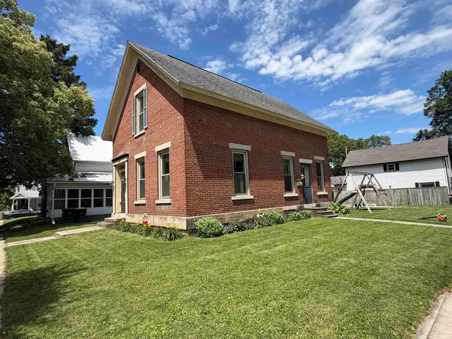 403 W Main Street, Delphi, IN 46923 - #2
