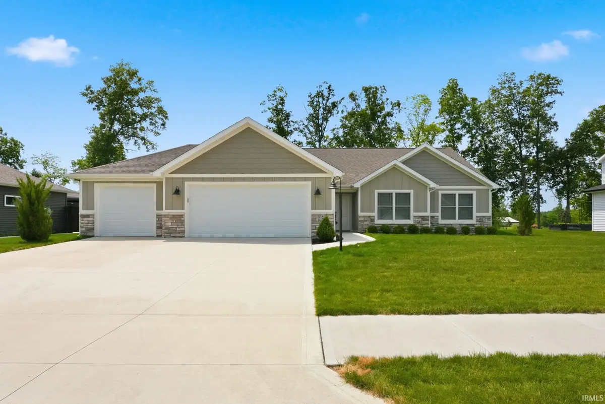 929 Bingham Pass, Fort Wayne, IN 46845 - #1