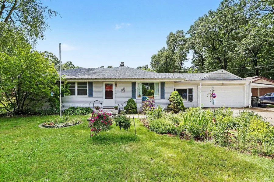 26660 Lakeview Drive, Elkhart, IN 46514 - #3