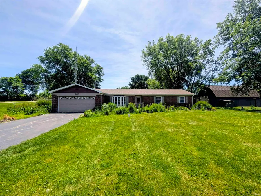 1323 W 200 S, Warsaw, IN 46580 - #3