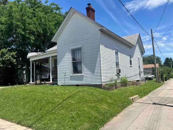 133 N Main Street, Albany, IN 47320
