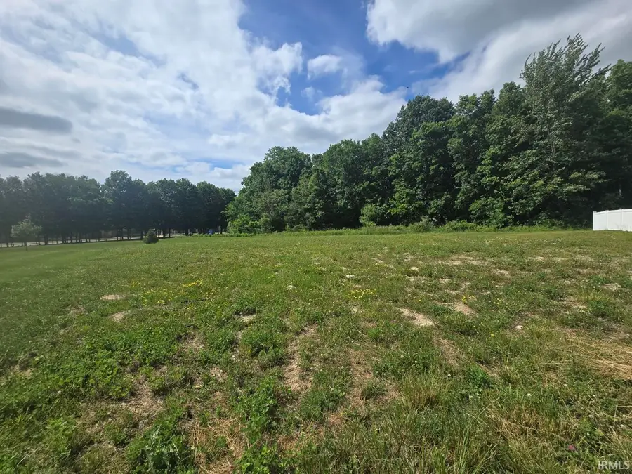 801 Knights Crossing, Kendallville, IN 46755 - #2