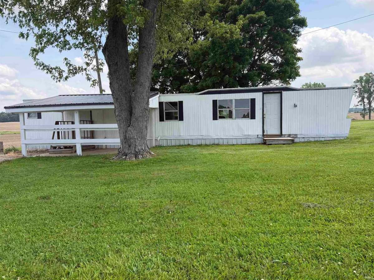 900 W Sr 18 Road, Hartford City, IN 47348 - #1